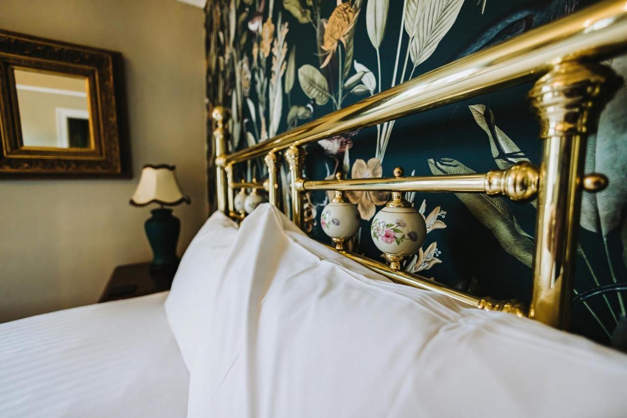 Brook Hall Hotel Childer Thornton
