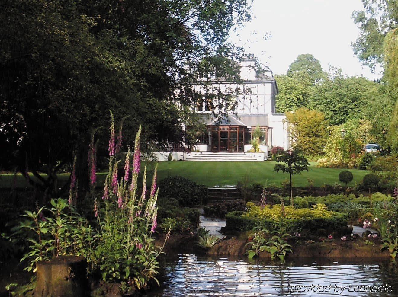 Brook Hall Hotel