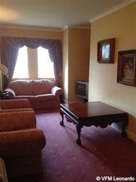 Hotel Brook Hall 3*